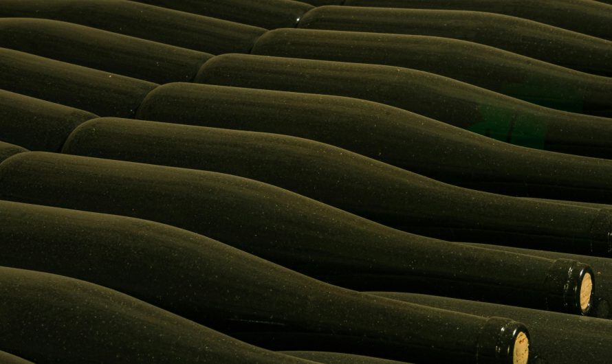 Где купить кондиционер для подвала в Москве с установкой